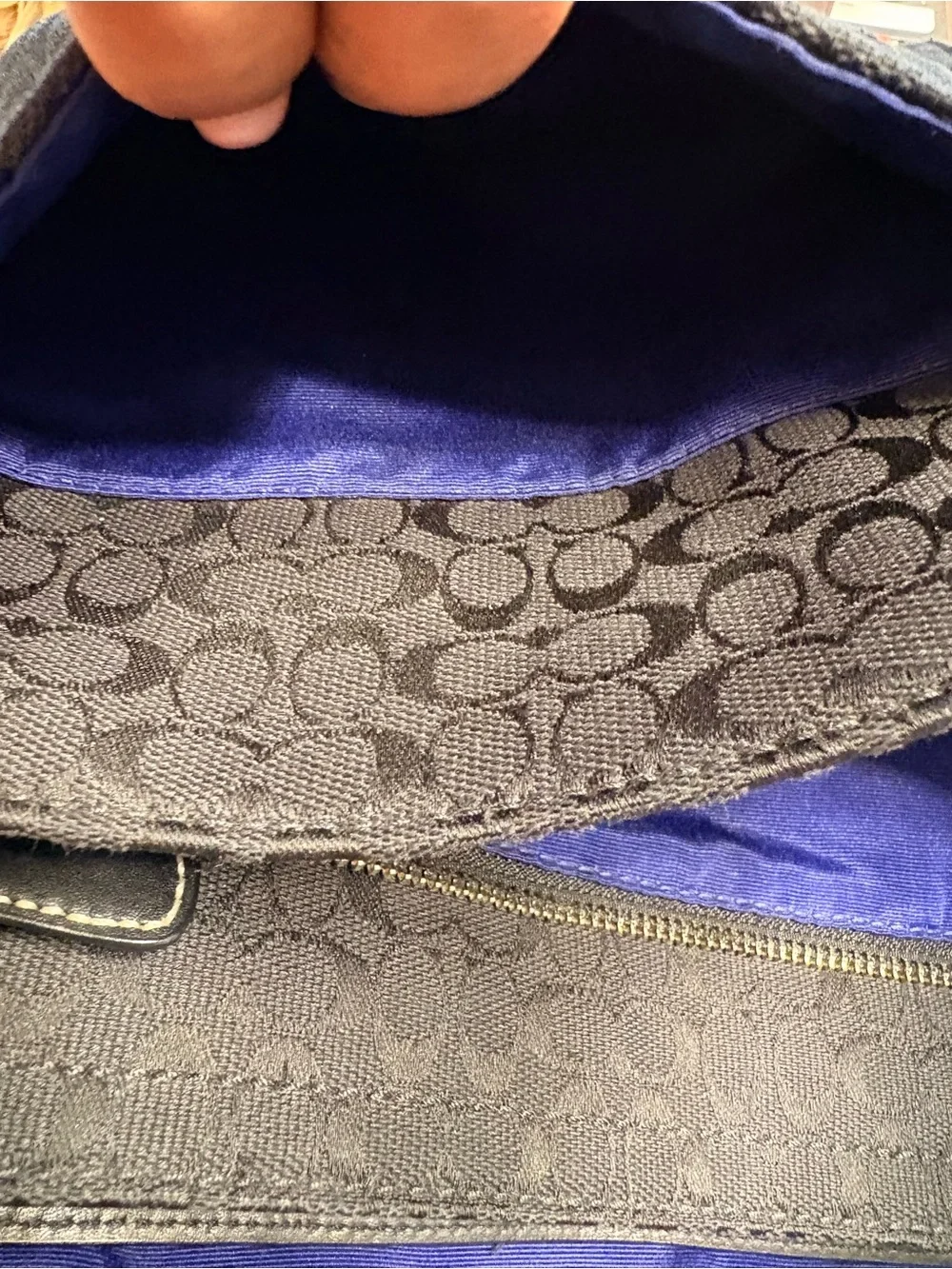 Coach Signature Jacquard Messenger Bag
